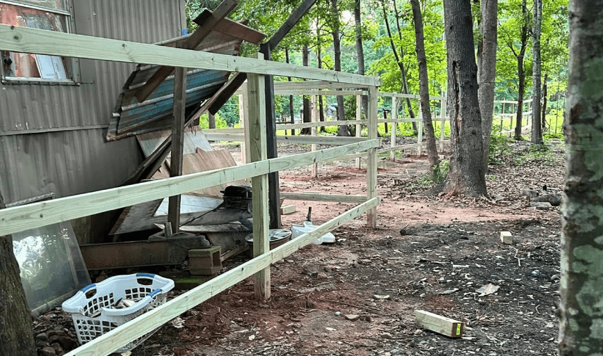 RESIDENTIAL FENCING